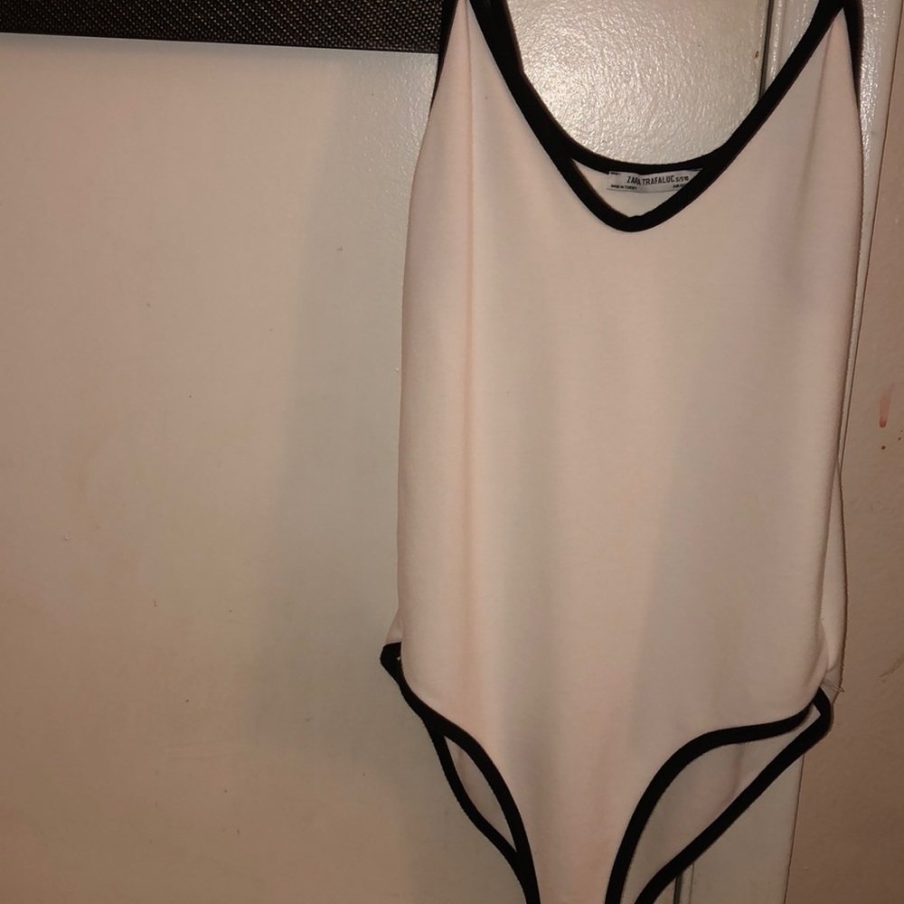 This is a authentic Zara white bodysuit!